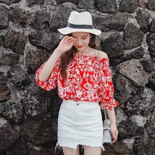Vải voan hoa đỏ