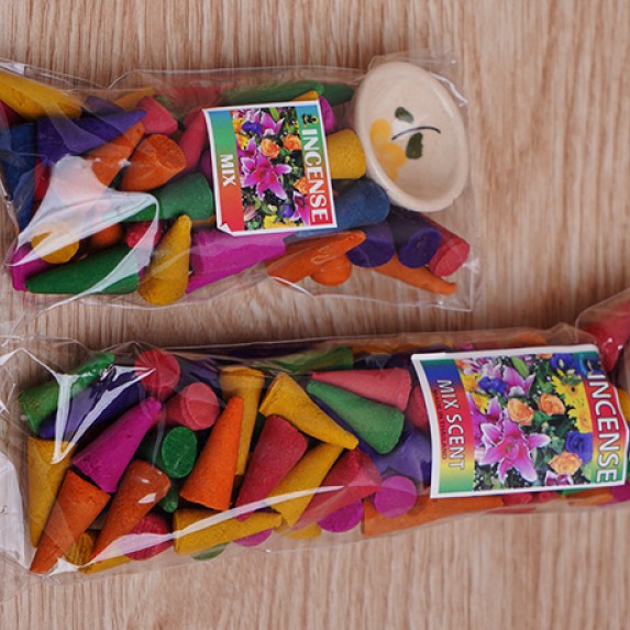 Trầm Thái Mix đủ mùi 100 viên KÈM CHÉN - Thái Lan Siêu thơm