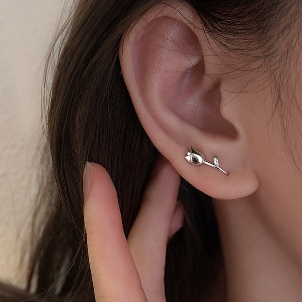 Hoa Tai Hình Hoa Tulip Màu Bạc Sang Trọng Độc Đáo Cho Nữ