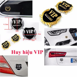 Logo vip dán trang trí xe ô tô