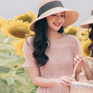ĐẦM REN TIỂU THƯ NHÚN NGỰC