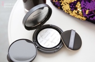 Phấn nước Innisfree Light Fit Cushion