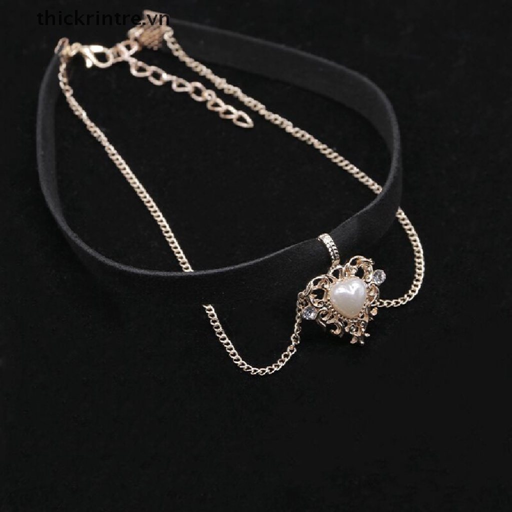 Vòng cổ choker nhung đen mặt hình trái tim làm quà tặng cho nữ