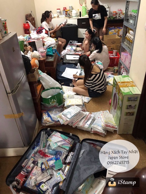 (Clip mua hàng bên Nhật) Sữa rửa mặt tạo bọt sẵn Hada Labo Nhật | BigBuy360 - bigbuy360.vn