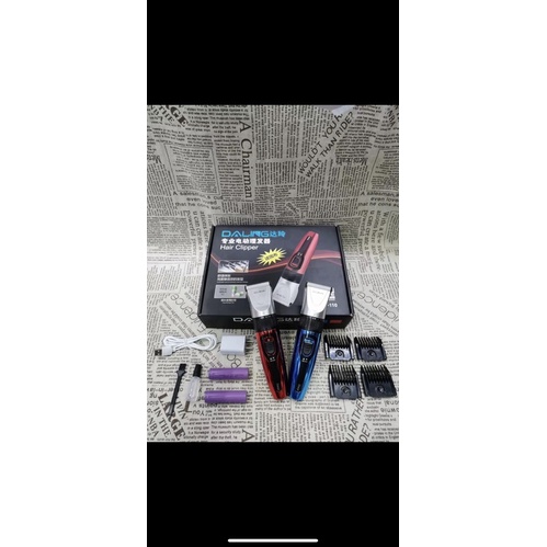 Tông đơ cắt tóc DALING 110 tặng kèm 01 pin sạc dự phòng, 1 áo choàng cắt tóc