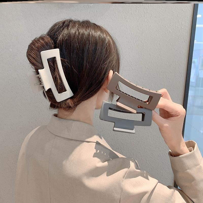 Kẹp Tóc Dạng Kẹp Hình Cá Mập Cỡ Trung Chất Lượng Cao Cho Nữ