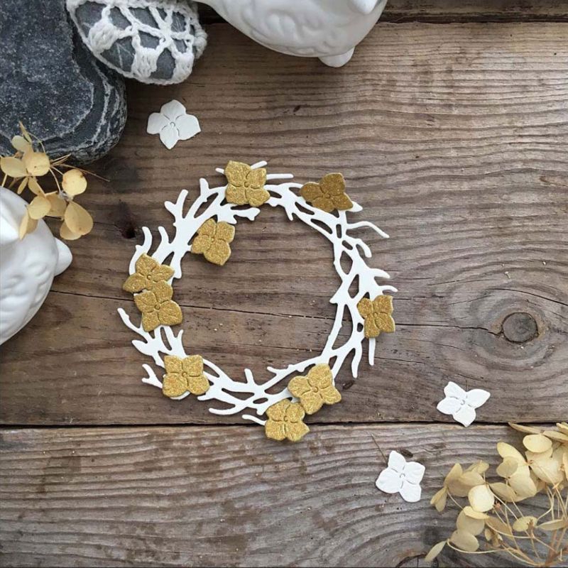 Khuôn Cắt Giấy Kim Loại Hình Hoa Dùng Cho Trang Trí DIY