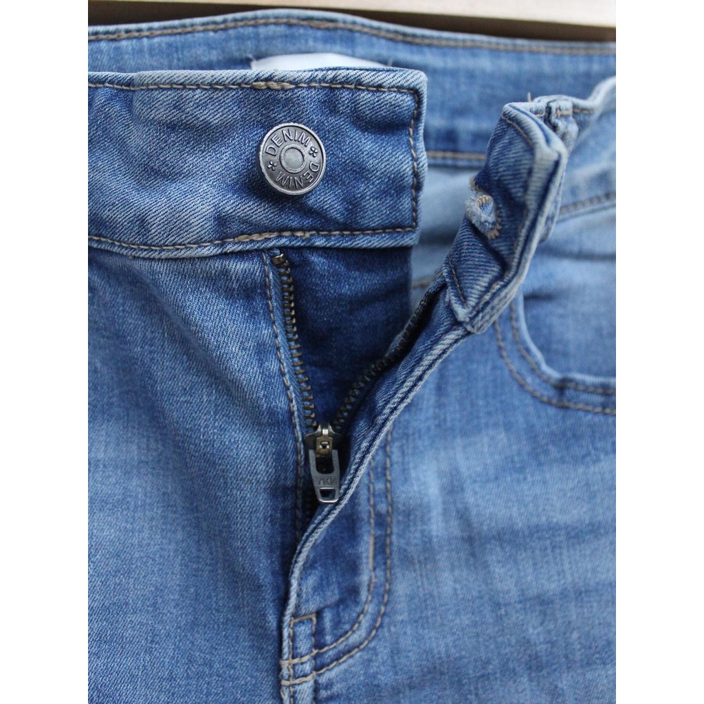 Q9298 - Quần jean skinny Old Navy wash, trơn