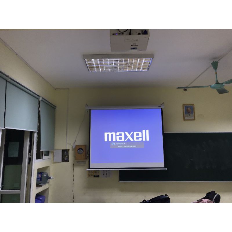 Máy chiếu MAXELL MC-EX303E - máy chiếu mới chính hãng