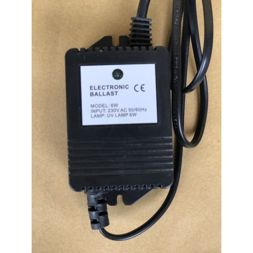 ADAPTO BIẾN ÁP  ĐÈN UV TIA CỰC TÍM