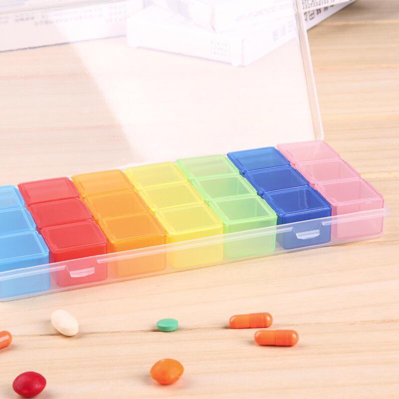 Hộp đựng thuốc 7 ngày tiện dụng Yamada Nhật Bản