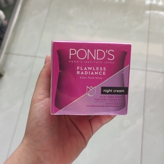Kem Pond's Dưỡng Trắng Da Không Tì Vết Ngày và Đêm 50g