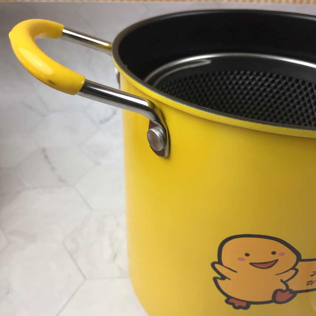 Nồi chiên ngập dầu chống dính hình vịt vàng kèm giá lọc dầu thông minh tiện lợi size 16cm - T2K Shop