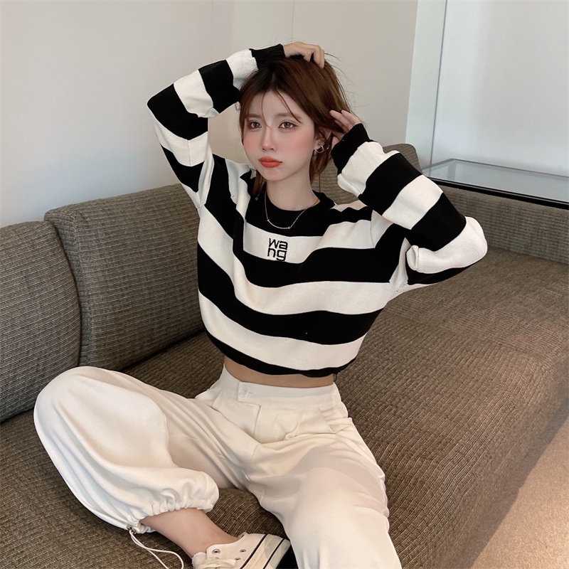 QKOOLE  Áo thun tay dài cổ tròn dáng ôm phong cách Hàn Quốc thời trang cho nữ