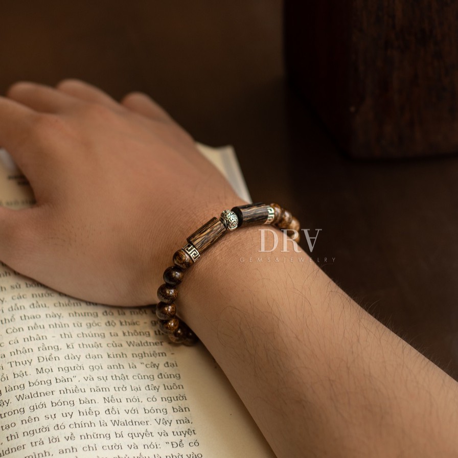 💟Mới 2021 💟 Vòng Trầm Hương Đốt Khúc Charm Bạc DRA118, Mạnh Mẽ Sang Trọng | BigBuy360 - bigbuy360.vn