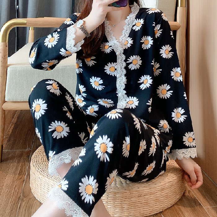 Set Đồ Ngủ Bằng Lụa Satin In Họa Tiết Hoa Cúc Dành Cho Nữ