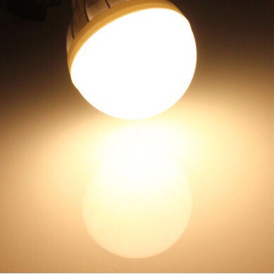 Bóng đèn led ánh sáng vàng dùng cho đèn bàn học chống cận thị