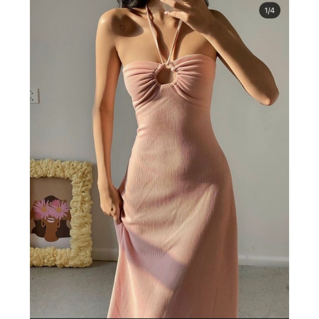 SET ĐẦM HỒNG KHOEN NGỰC KÈM KHOÁC CROP