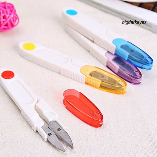 Kéo Cắt Chỉ Mini Bằng Nhựa Tiện Dụng