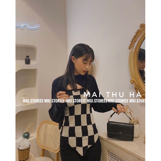 SET ÁO HAI DÂY KẺ CARO KÈM ÁO LEN CHOÀNG | BigBuy360 - bigbuy360.vn