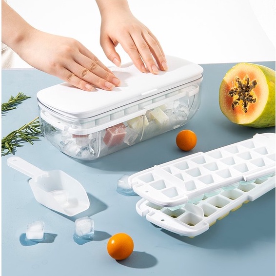 Khay Làm Đá 24 Viên, Hộp Làm Đá Có Nắp Đậy An Toàn Kèm Xẻng Xúc Đá