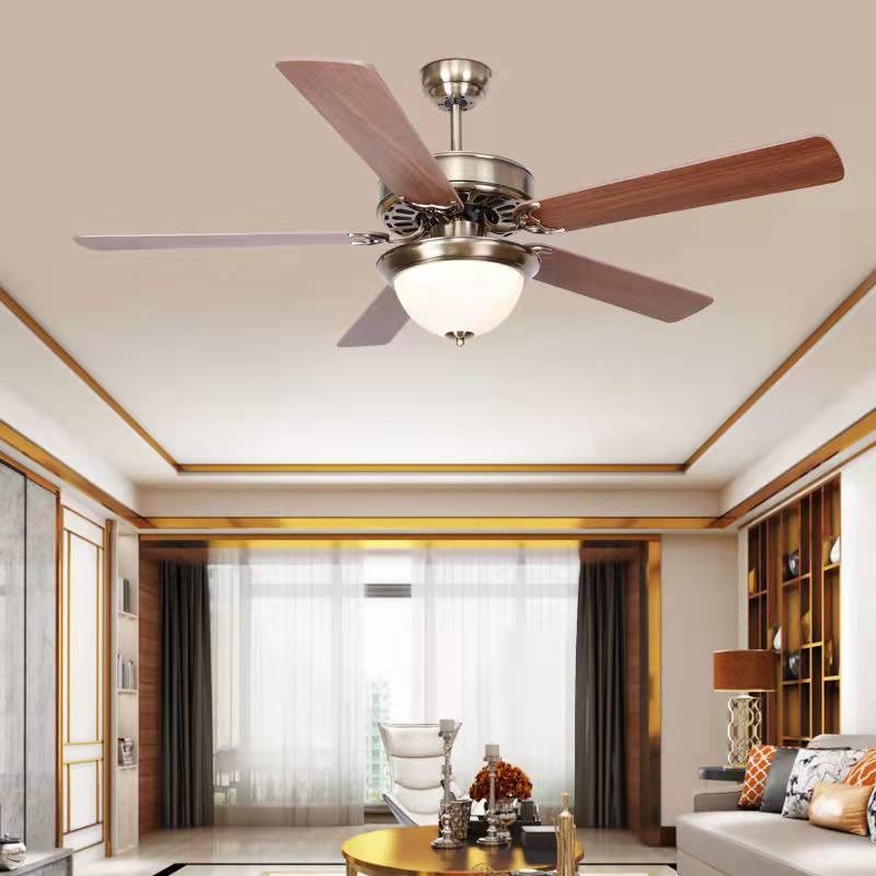 Quạt trần đèn S121,SuperVilighting, Động cơ Đồng DC50W, số cánh 05, sải cánh 1,32m, Bảo hành động cơ 48 tháng.