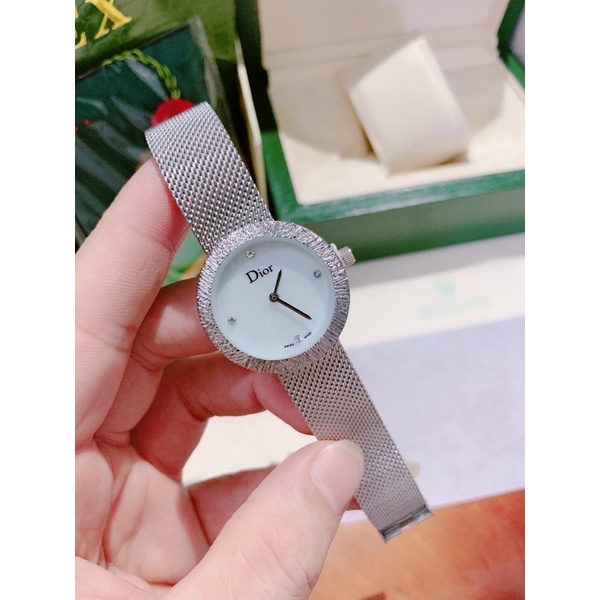 Đồng Hồ Nữ Dior Lưới Viền Băm Mặt Tròn