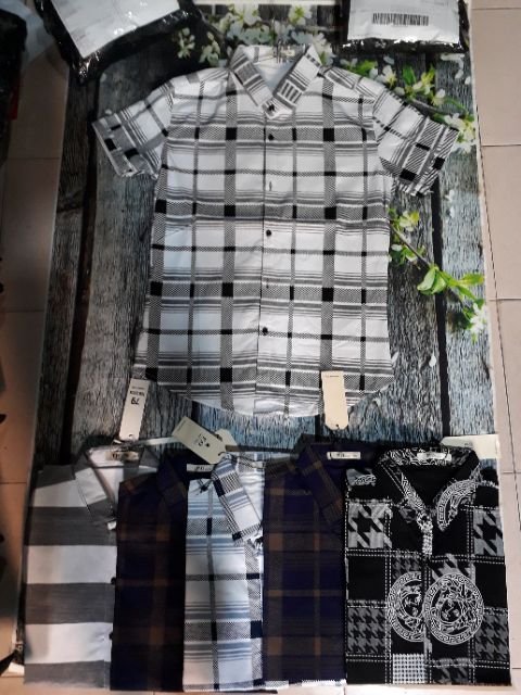 Áo sơ mi ngắn tay