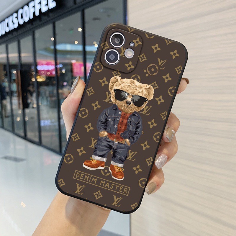 Ốp Lưng Iphone Cạnh Vuông, Bảo Vệ Camera Gấu PU Siêu Ngầu 7Plus,8Plus,x,xs,xsmax,11,11promax,12,12promax,13,13promax