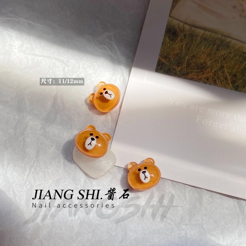 Đá hình. Cham đính móng hình thú. đồ nail