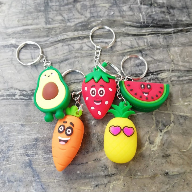 Móc khóa cao su cứng hình trái thơm / quả dứa