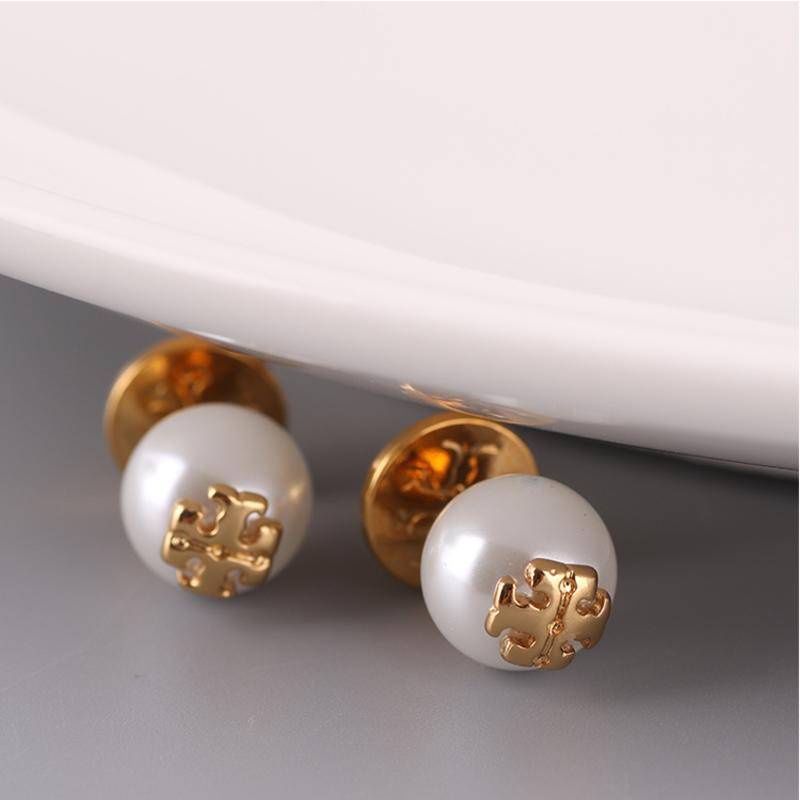 Bông tai tory burch TB đính ngọc trai sang trọng