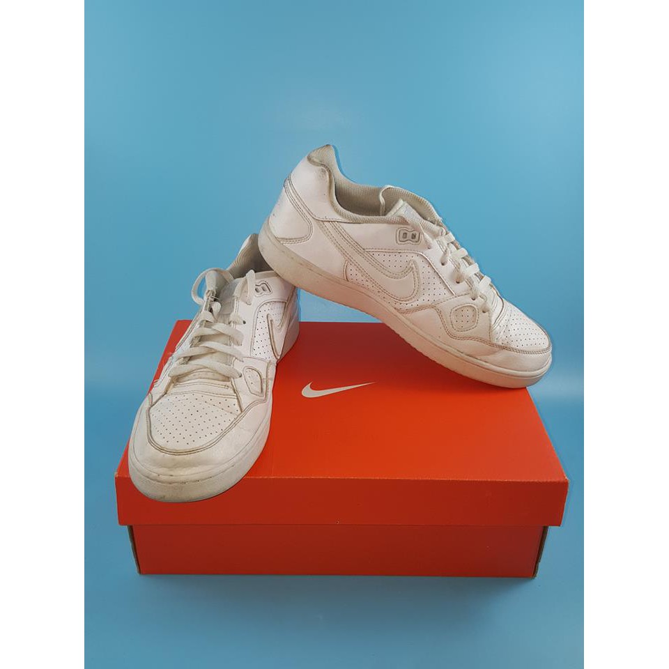 Nike Sun of Force Real 2Hand