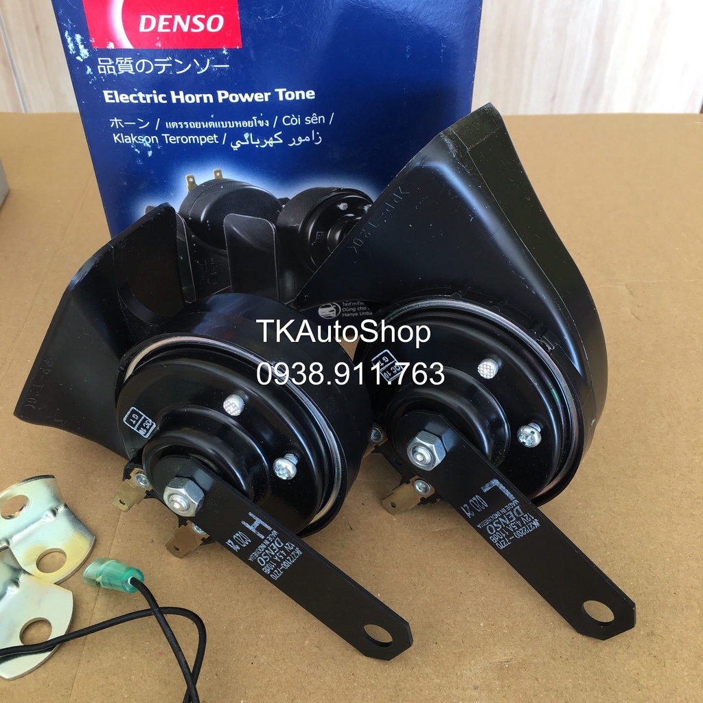 Bộ 2 kèn sò ô tô Denso 12V có giắc