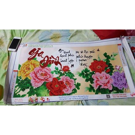 Tranh đính đá thành phẩm gia đình 220k