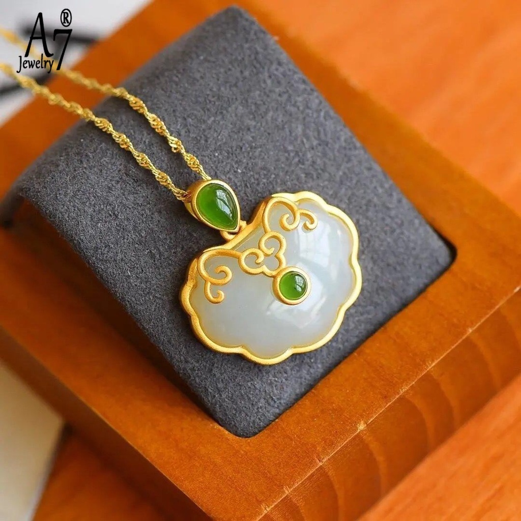 Mặt Vòng cổ Đá Ngọc Bích Vàng A7 Độc Đáo