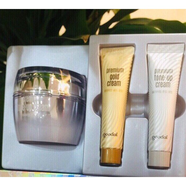 SÉT KEM ỐC SÊN TẶNG KÈM PREMIUM TONE- UP CREAM GIFT SET- HÀN QUỐC