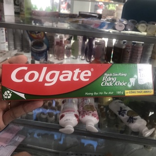Kem đánh răng Colgate ngừa sâu răng chắc khoẻ 180g