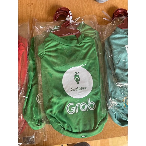 Áo cho chó mèo, vải thun lạnh thoáng mát(Grab, Shopee)