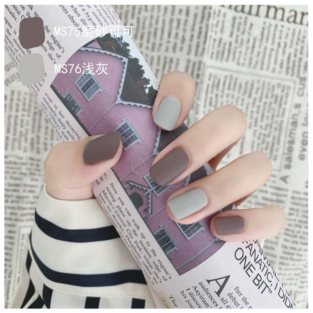 Set 2 chai sơn móng tay TWO-MOONS 10ml độc đáo