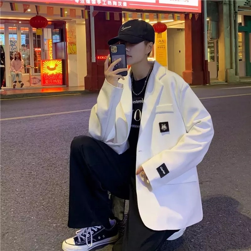 ÁO KHOÁC BlAZER NAM NỮ-Áo Khoác Vest T-A-N thời trang unisex phong cách Hàn Quốc AV016 dễ phối đồ màu đen, kem trắng