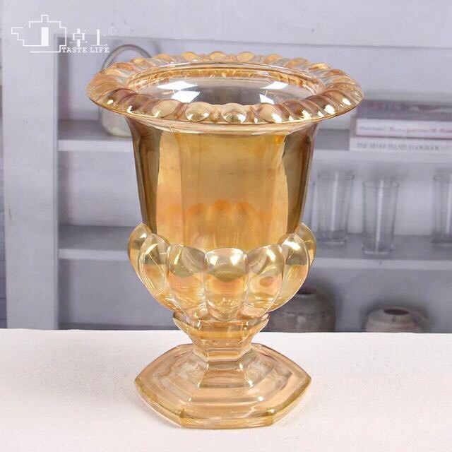 ly đựng phật thủ hoa quả