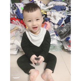 Yếm cổ bé trai bé gái