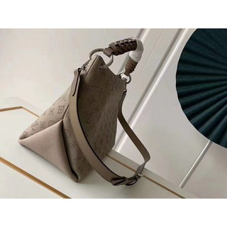 Túi xách LV Beaubourg Hobo