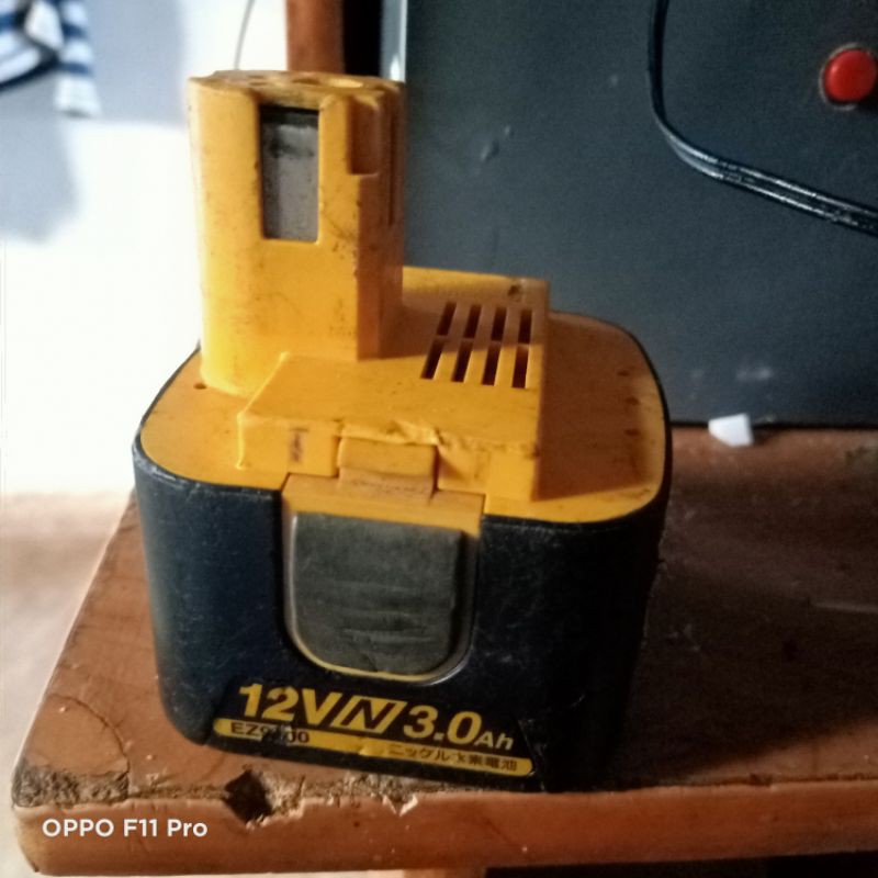 pin national cids hitachi makita ryobi