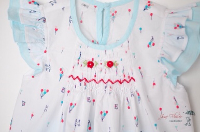 Bộ đồ thêu tay smock cho bé