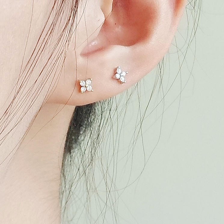 Bông Tai Mạ Bạc 925 Hình Hoa Đính Đá zircon Xinh Xắn Cho Nữ