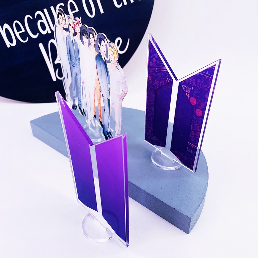 Thẻ Acrylic Hai Mặt In Hình Nhóm Nhạc Bts Để Bàn Trang Trí