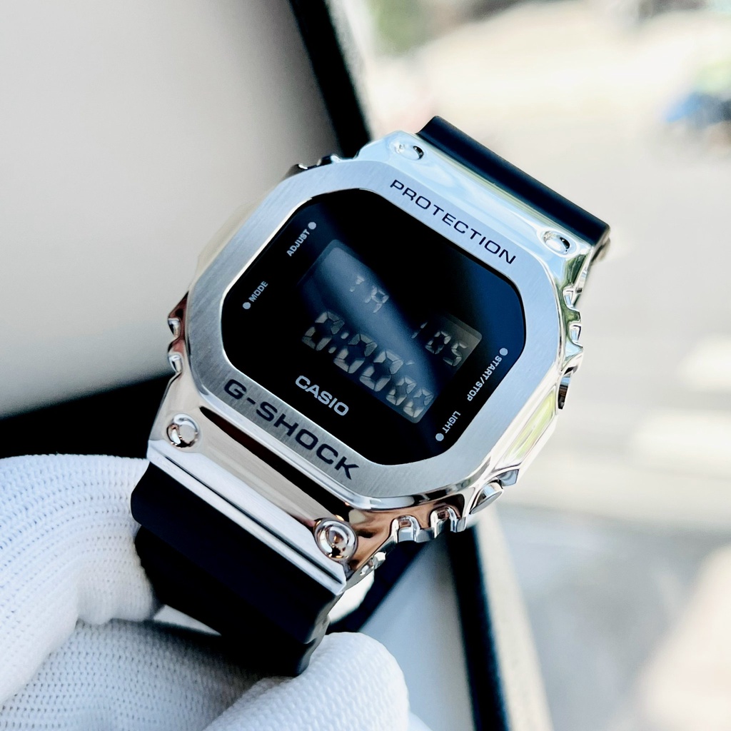 Đồng hồ đôi nam nữ dây nhựa Casio G Sshock GM-5600-1D Và GM-S5600-1D
