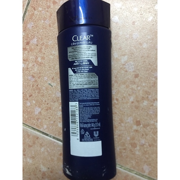 Dầu gội Clear men bạc hà 140 g.